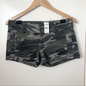 NWT Express Camouflage Casual Shorts
